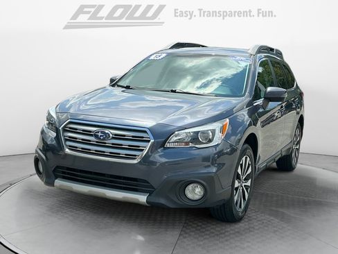 Used 2015 Subaru Outback 3.6R Limited AWD/4WD image 4