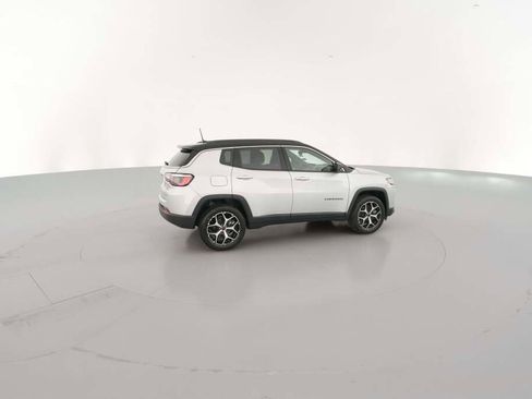 New 2026 Jeep Compass Limited image 13