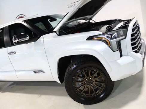 Used 2024 Toyota Tundra Capstone AWD/4WD image 76