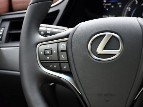 New 2025 Lexus ES 350 w/ Premium Package image 22
