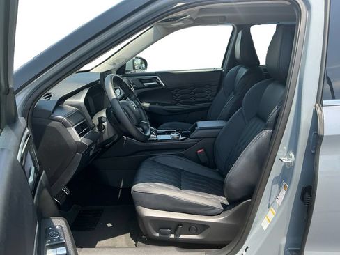 Used 2026 Mitsubishi Outlander SEL AWD/4WD image 14