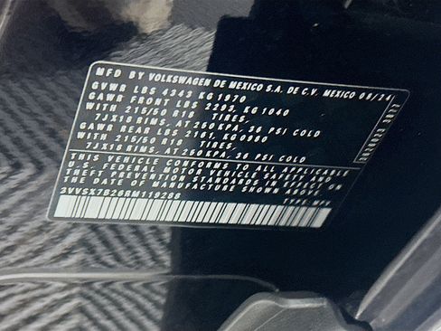 Used 2024 Volkswagen Taos SE image 12