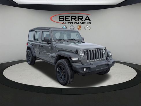 Used 2022 Jeep Wrangler Unlimited Sport image 11