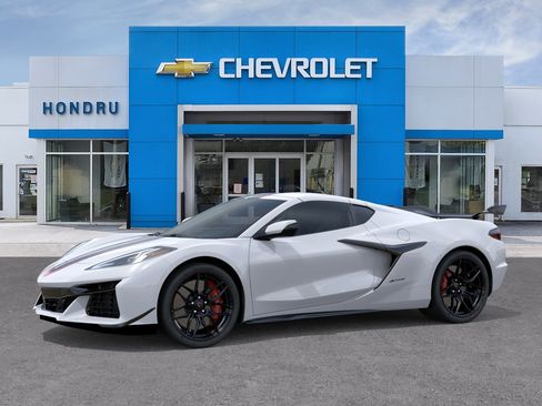 New 2026 Chevrolet Corvette Z06 w/ Z07 Performance Package RWD image 2