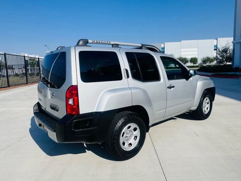 Used 2013 Nissan Xterra X image 7
