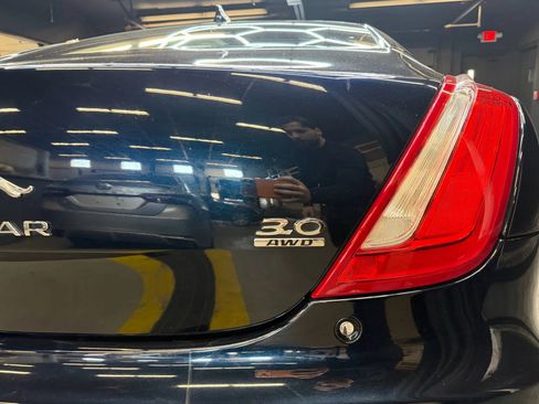 Used 2016 Jaguar XJ L Portfolio image 8