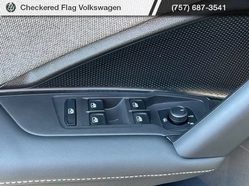 Used 2026 Volkswagen Tiguan S FWD image 15