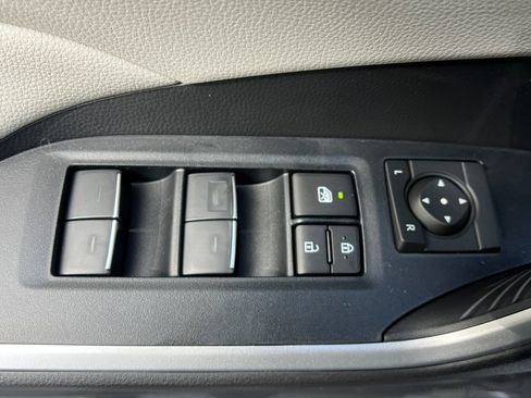 New 2025 Toyota RAV4 XLE image 12