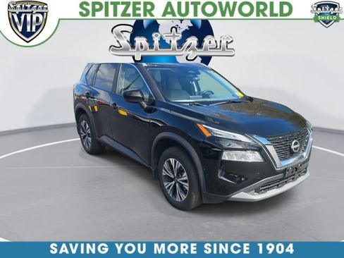 Used 2023 Nissan Rogue SV w/ SV Premium B Package image 3