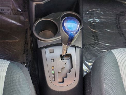 Used 2016 Toyota Prius C One image 23