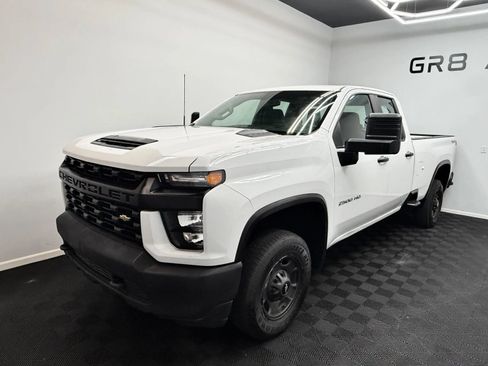 Used 2022 Chevrolet Silverado 2500 W/T RWD image 3