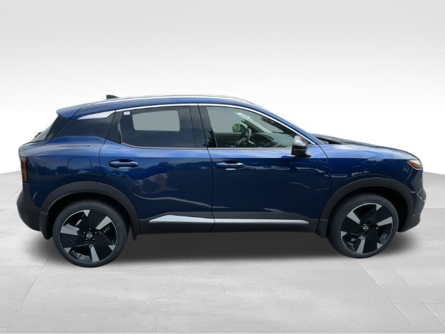 New 2026 Nissan Kicks SR w/ SR Premium Package AWD/4WD image 9