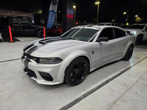 Used 2023 Dodge Charger Scat Pack RWD image 2
