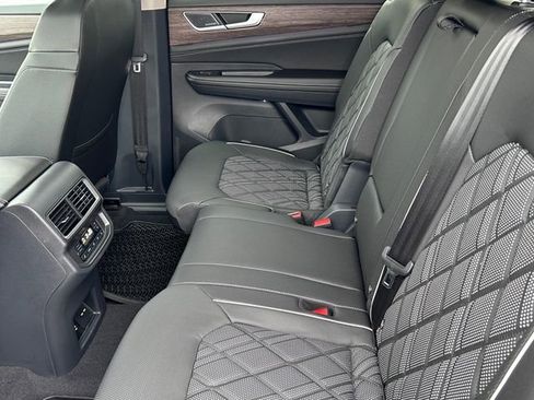 New 2026 Volkswagen Atlas SEL Premium R-Line AWD/4WD image 22