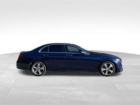 Used 2018 Mercedes-Benz E 300 image 6
