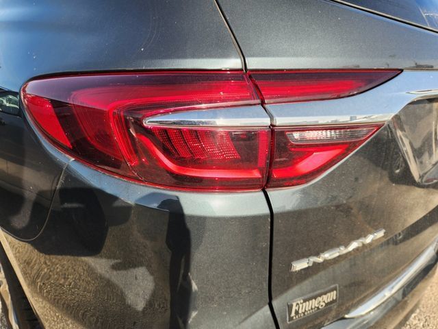 Used 2020 Buick Enclave Avenir w/ Trailering Package, 5000 lbs. FWD image 7