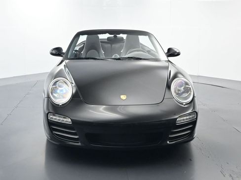 Used 2011 Porsche 911 Carrera 4S image 18