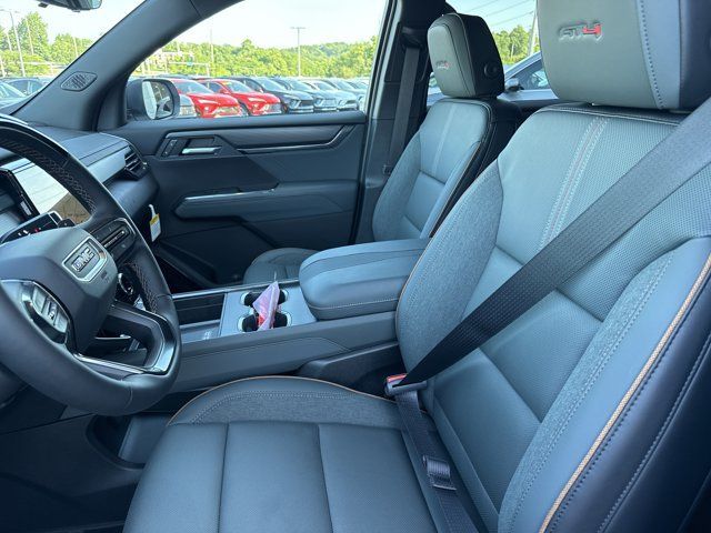 New 2026 GMC Acadia AT4 w/ Super Cruise Package AWD/4WD image 5