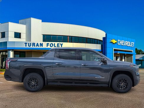 New 2026 Chevrolet Silverado EV LT w/ Plus Package AWD/4WD image 7