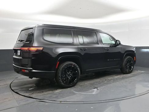 New 2026 Jeep Grand Wagoneer Limited AWD/4WD image 4