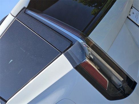 Certified 2024 Cadillac Escalade Sport w/ LPO, ONYX Package image 9