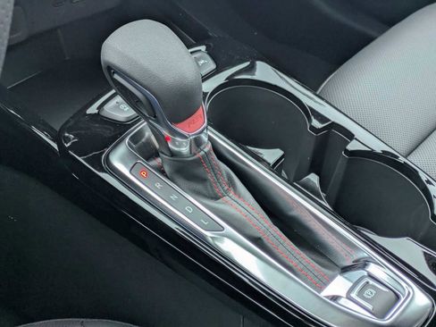 New 2026 Chevrolet Trax RS FWD image 31