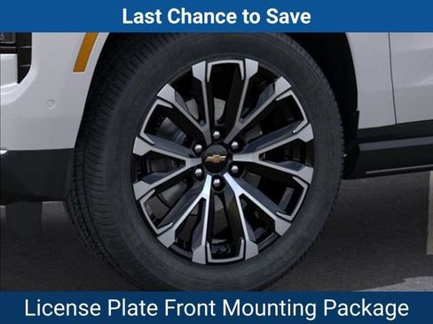New 2025 Chevrolet Suburban High Country image 10
