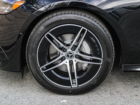 New 2026 Mercedes-Benz E 350 4MATIC Sedan image 11