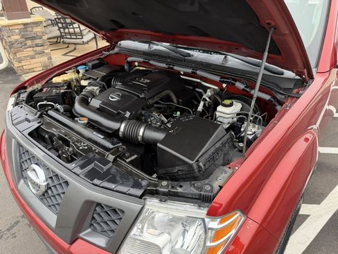 Used 2012 Nissan Frontier SV w/ Sport Appearance Pkg image 34