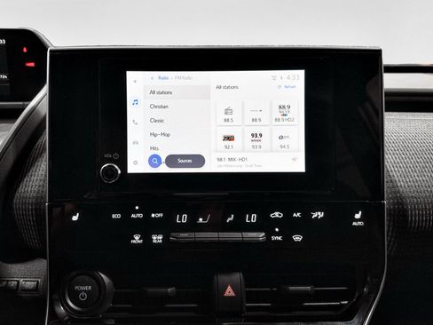 Used 2023 Subaru Solterra AWD image 12