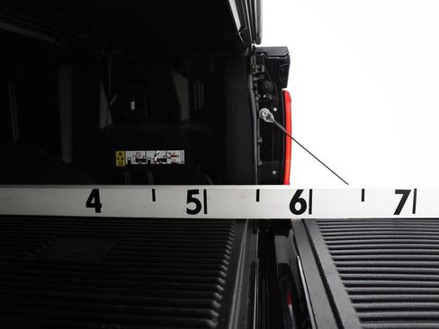 Used 2023 Ford F150 Lariat w/ Equipment Group 502A High image 10