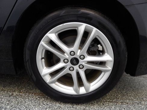 Used 2018 Ford Fusion S FWD image 19
