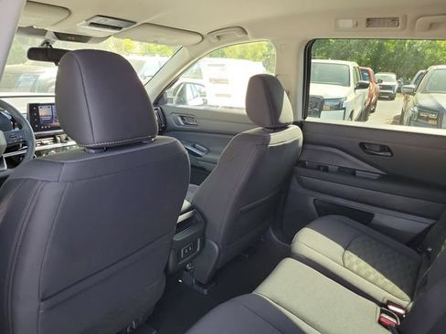 New 2026 Nissan Pathfinder SV w/ Cargo Package FWD image 24