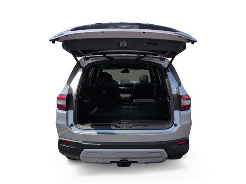 Used 2025 Honda Pilot TrailSport image 29