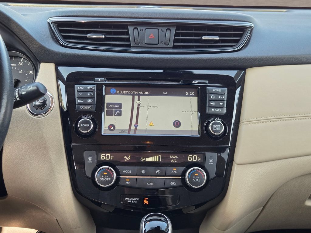 Used 2017 Nissan Rogue SL FWD image 19