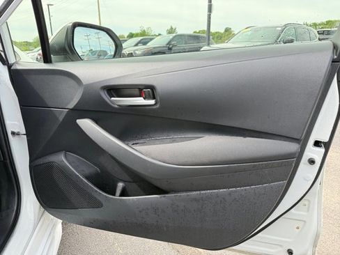Used 2021 Toyota Corolla LE w/ Carpet Mat Package (TMS) FWD image 20