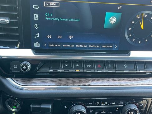 Certified 2023 Chevrolet Silverado 1500 LT Trail Boss w/ LPO, Dark Essentials Package AWD/4WD image 39