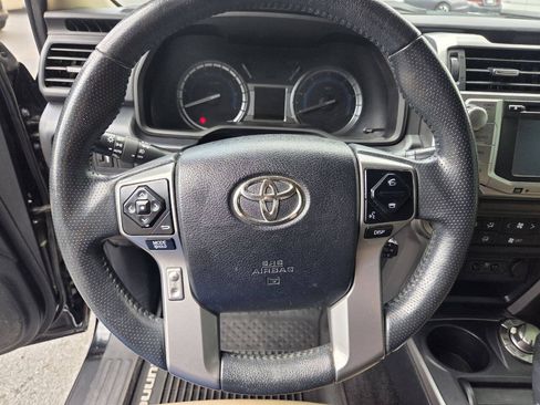 Used 2017 Toyota 4Runner Limited AWD/4WD image 18