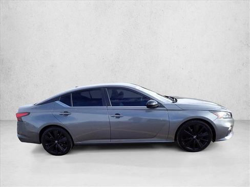 Used 2020 Nissan Altima 2.5 SR image 4