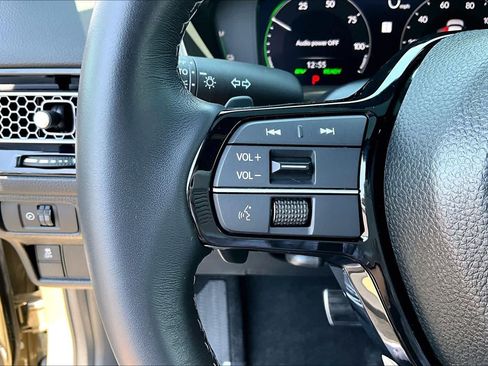 Used 2025 Honda Civic Sport Touring image 21