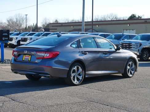 Used 2019 Honda Accord EX image 6