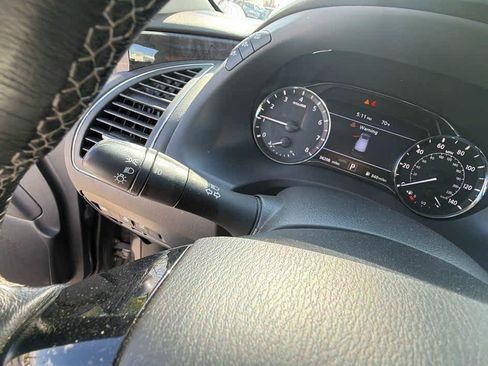 Used 2024 INFINITI QX80 Luxe AWD/4WD image 17