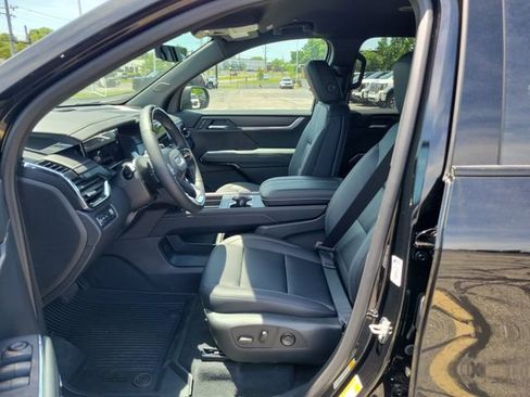 New 2026 GMC Acadia Elevation w/ Super Cruise Package FWD image 16