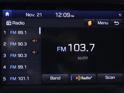 Used 2019 Hyundai Santa Fe XL SE image 19