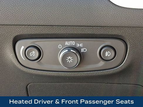 Used 2023 Buick Encore GX Preferred w/ Cold Weather Comfort Package AWD/4WD image 9