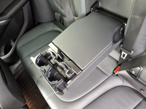 Used 2022 BMW X6 xDrive40i AWD/4WD image 29