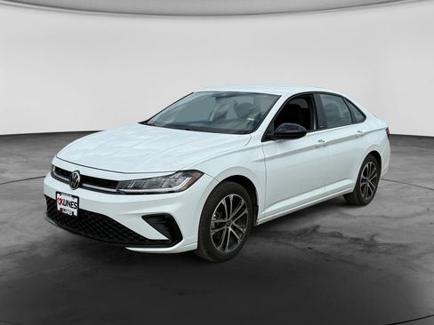 Used 2025 Volkswagen Jetta Sport FWD image 4