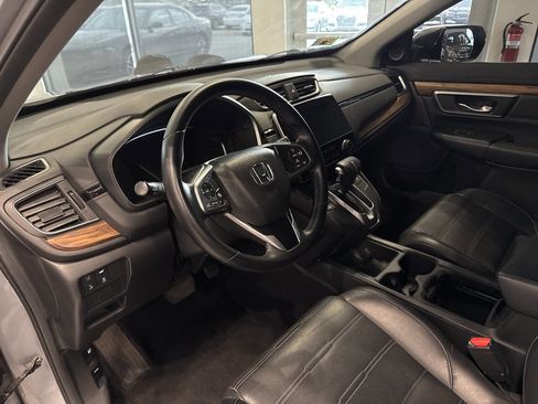 Used 2017 Honda CR-V Touring image 16