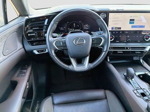 Used 2025 Lexus RX 450h AWD w/ Convenience Package image 21