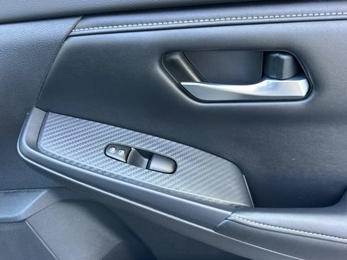 Used 2021 Nissan Sentra SV FWD image 21